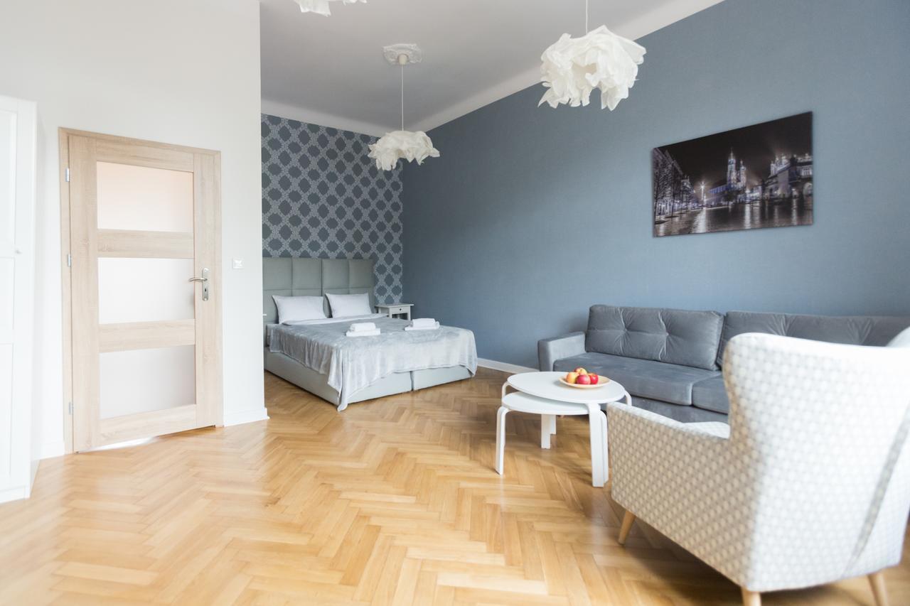 Blich Apart Apartment คราคูฟ ภายนอก รูปภาพ
